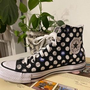 Custom Discord Chuck Taylors